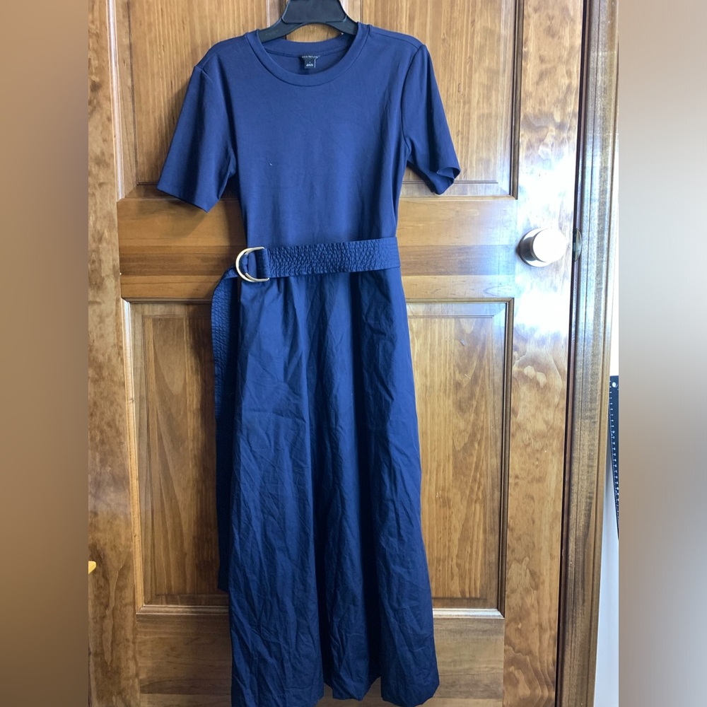 Women’s Anne Taylor belted navy blue short-sleeve midi dress size 4